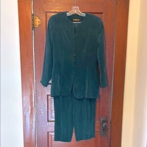 Vintage Relaxed fit Dark Green Button-Up Silk Suit Set